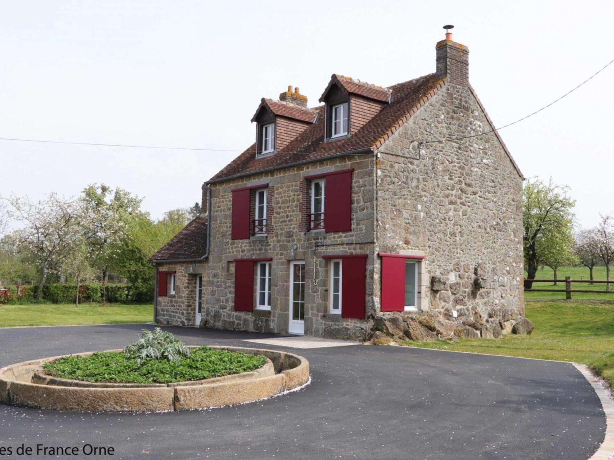 Maison Normande Renovee Avec Grand Jardin, Ideale Pour Famille, Proche Lac Et Randonnees - Fr-1-497-143 Menil-Gondouin Exterior photo